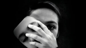 Síndrome do Impostor por que pessoas de sucesso se sentem uma fraude e como superar