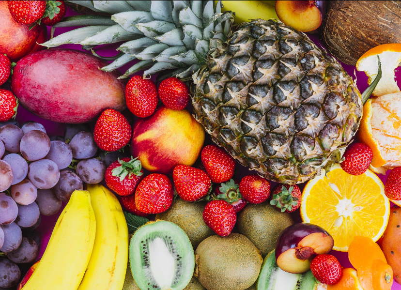 Adeus, barriga estufada: a lista das 7 frutas que ajudam a destravar o intestino e acabam com inchaço
