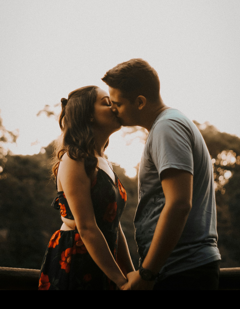 5 curiosidades sobre como o beijo pode influenciar o bem-estar emocional