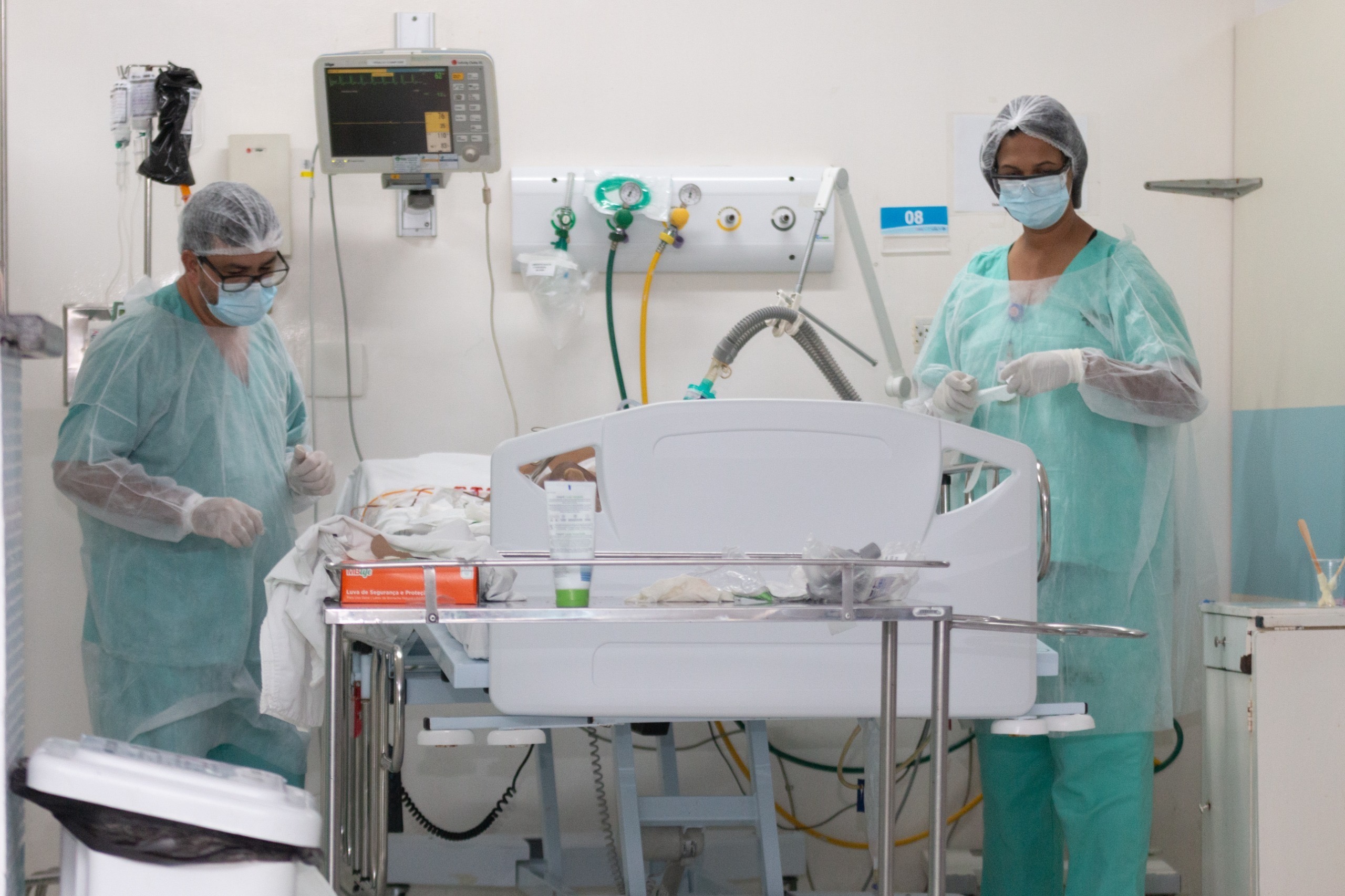 No Dia Mundial da Saúde, Bahia entrega serviço de radioterapia em Teixeira e consolida expansão da rede pública