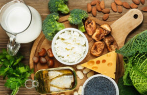 Cálcio, vitamina D ou magnésio: qual nutriente priorizar primeiro quando os ossos doem apesar de uma alimentação aparentemente equilibrada